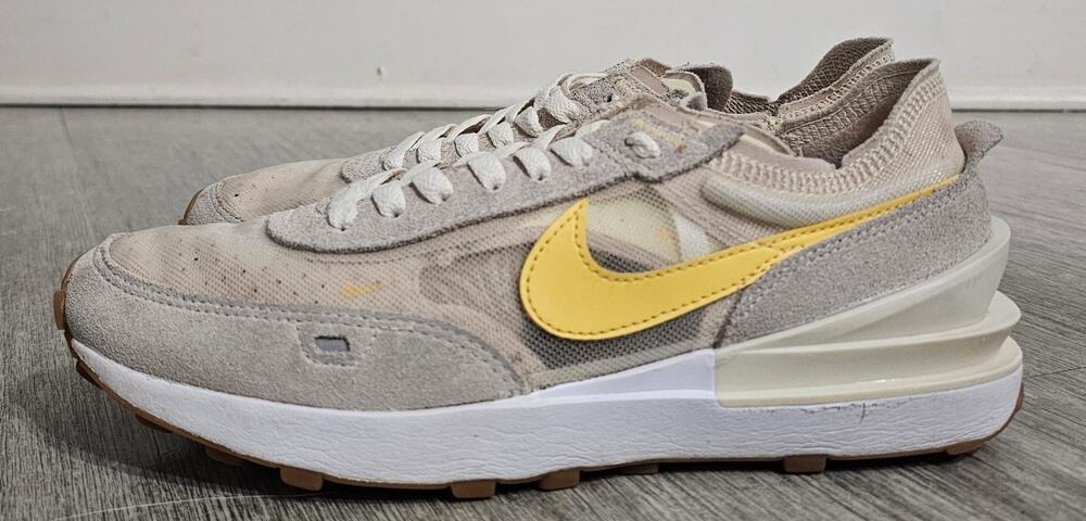Nike Waffle One Phantom Yellow Strike Women's Size 8 Running Shoes DC2533-105